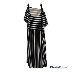 Full Moon Maternity Dress